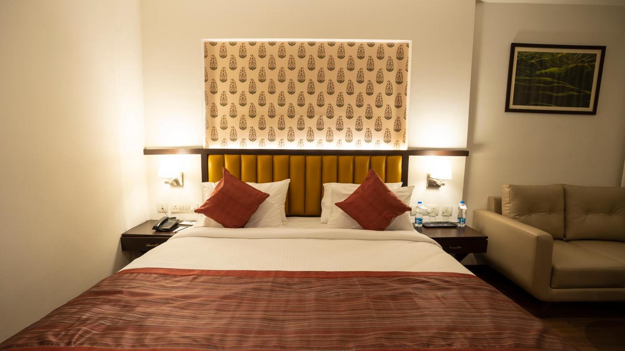 Grand Continent Secunderabad A Sarovar Portico Affiliate Hotel Exterior photo