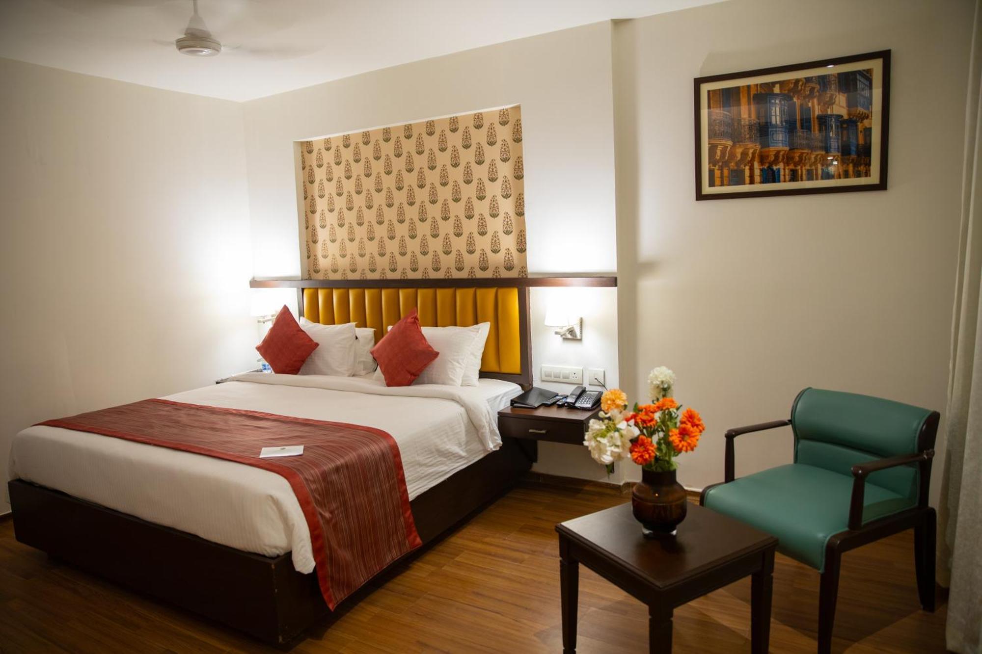 Grand Continent Secunderabad A Sarovar Portico Affiliate Hotel Exterior photo